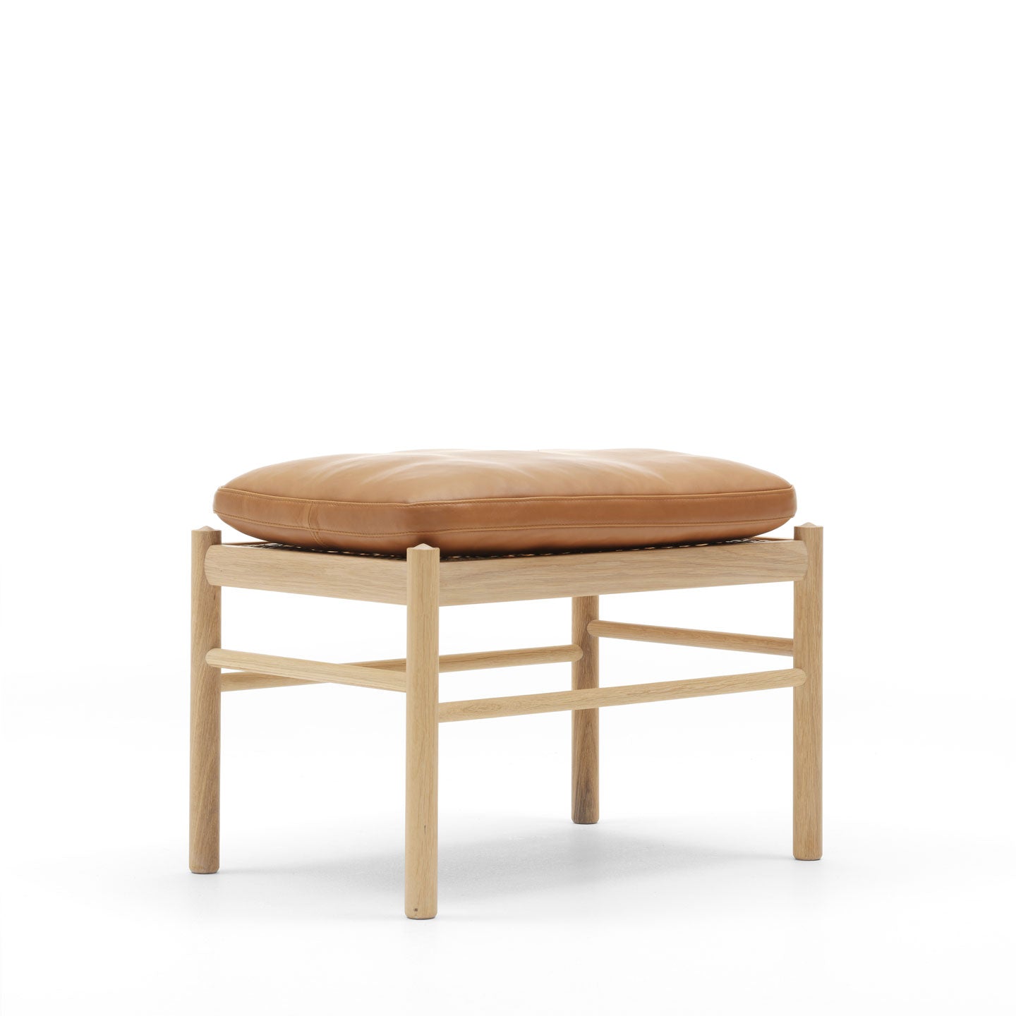 OW149F Colonial Footstool | Leather Sif 95 Tan