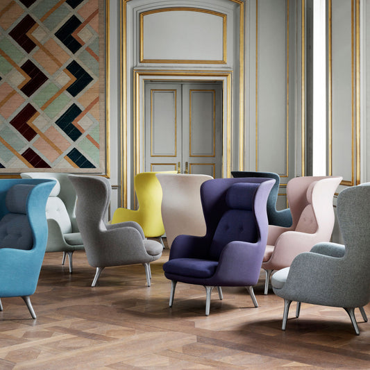 Ro Chair | Dark Navy Canvas 794 Seat and Back Cushions