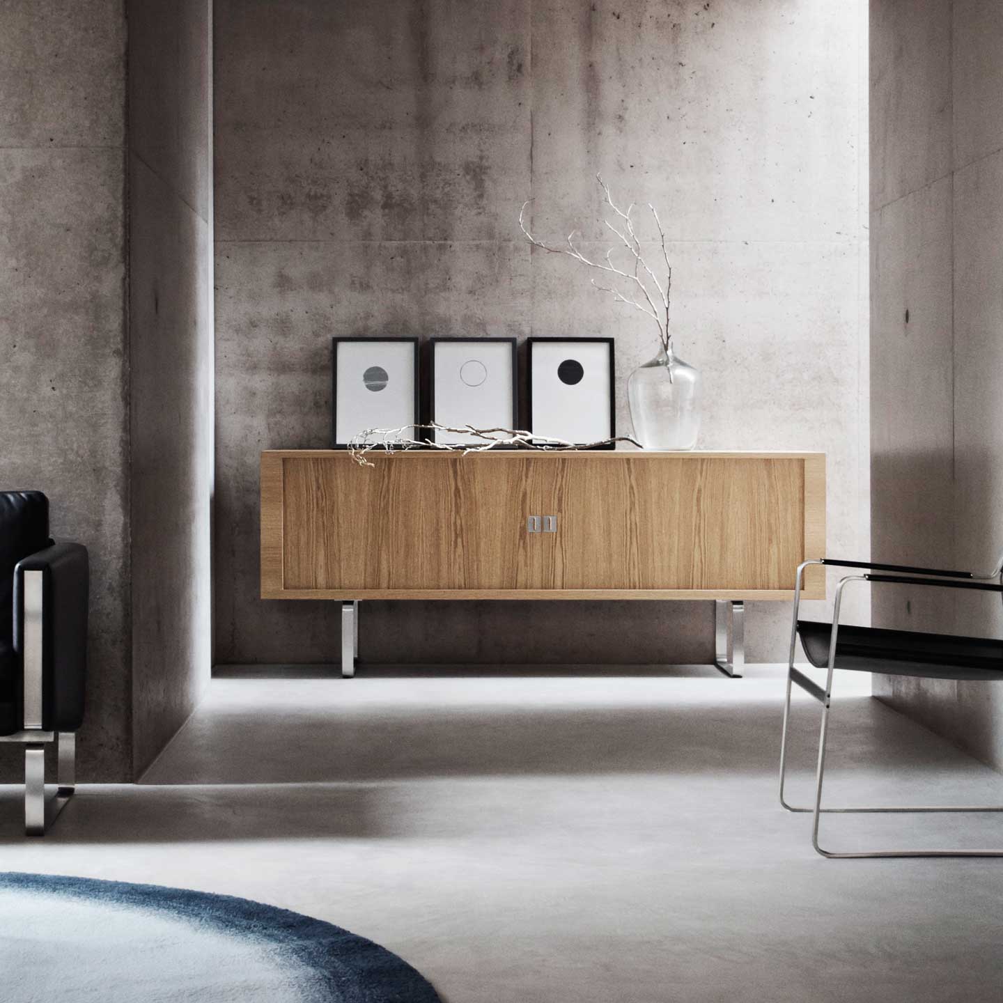 CH825 Credenza | Oiled Oak Carcass