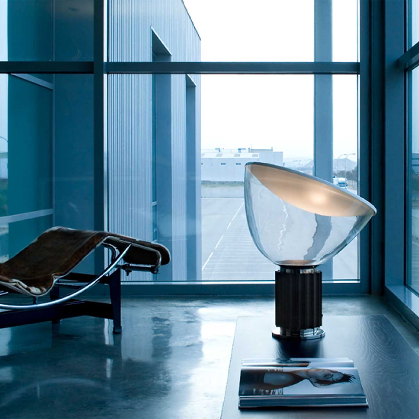 Taccia Lamp | Silver Grey Aluminium