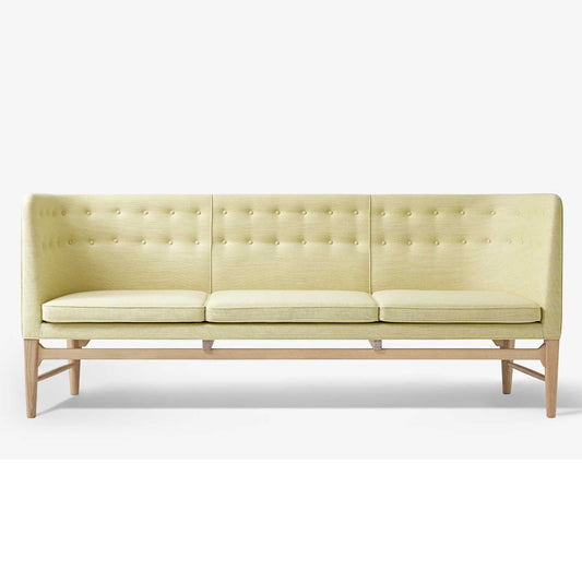 Mayor Sofa AJ5 | Hallingdal 130 Light Grey Fabric