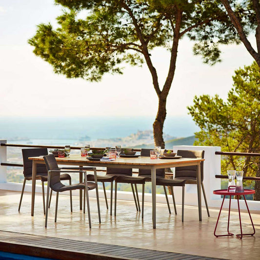 Core Table 210cm | Lava Grey Aluminium