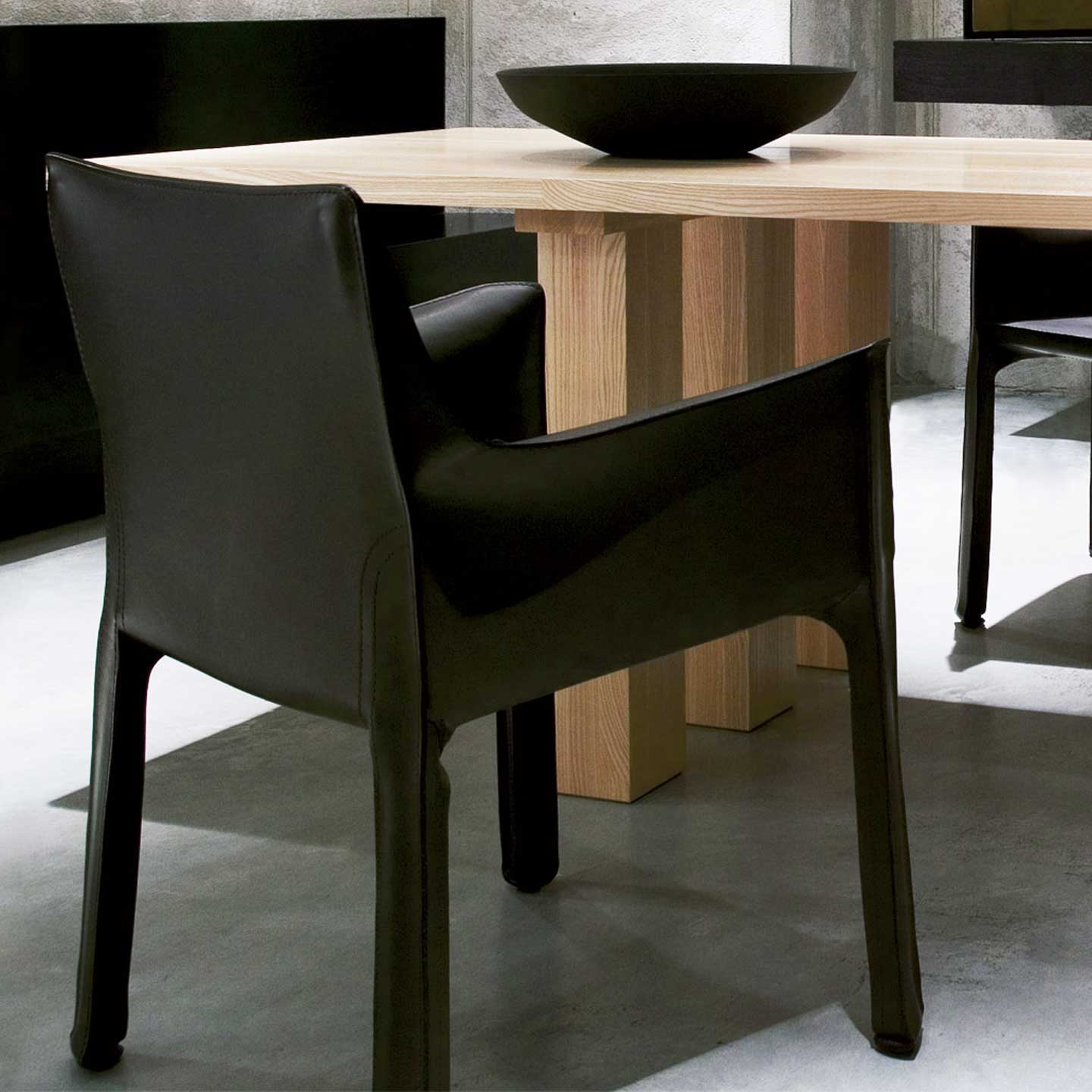 Cab 413 Arm Chair | Black Hide
