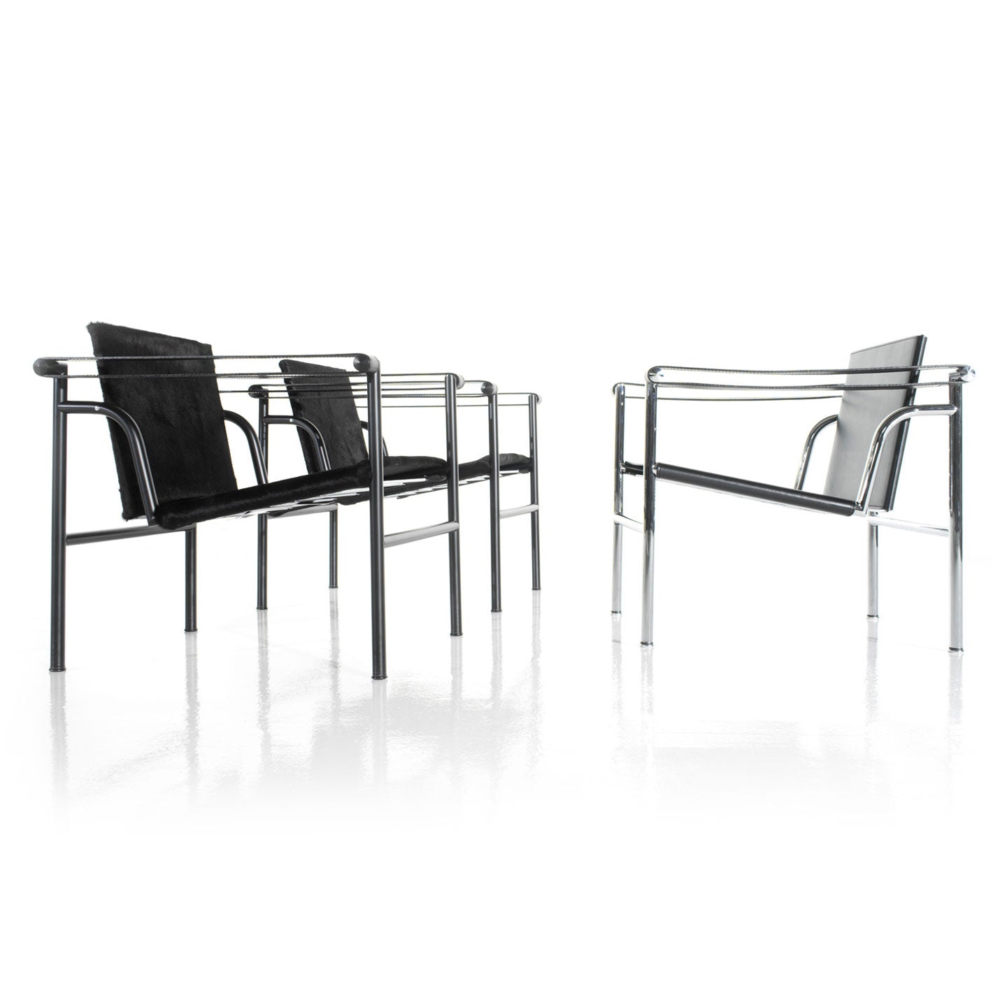 1 Fauteuil a Dossier Basculant | Black Hairyskin Seat