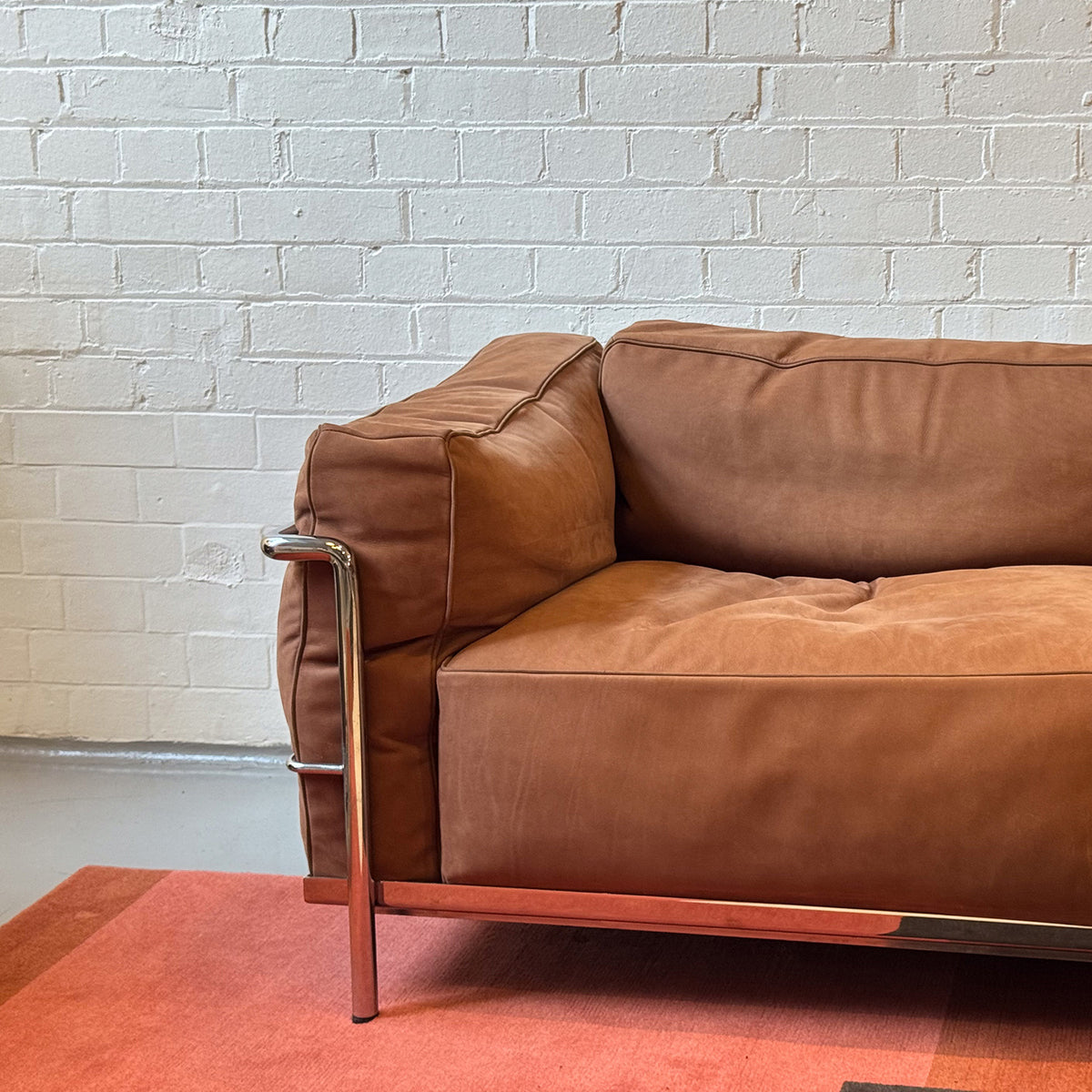 Ex Display 3 Grand Confort Grand Mod 2 Seat | Tabacco Nabuk Leather 13Z505
