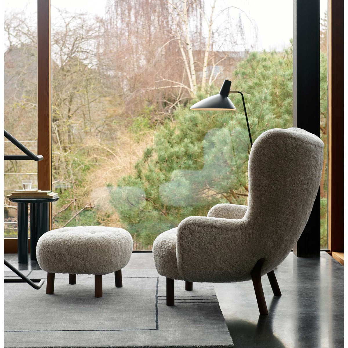 Petra VB3 Lounge Chair | Sheepskin Moonlight