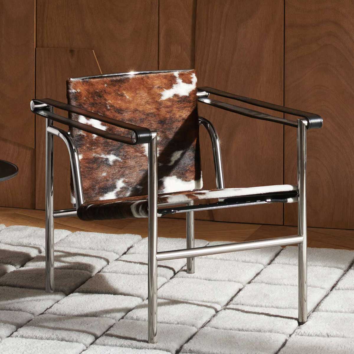 1 Fauteuil a Dossier Basculant | Brown/White/Black Hairyskin Seat