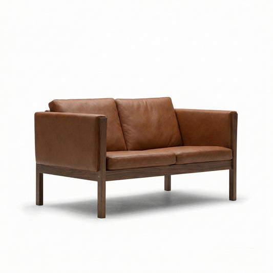 CH162 2 Seat Sofa | Leather Sif 95 Tan - Generated