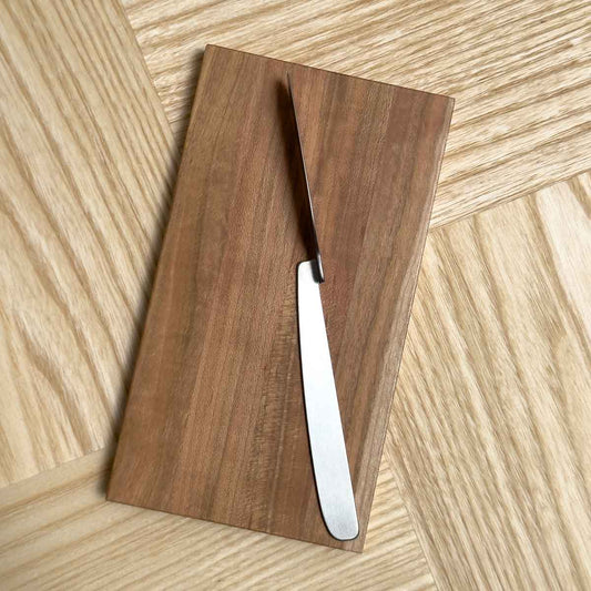 Oku Butter Knife and Board | Sakura Wood