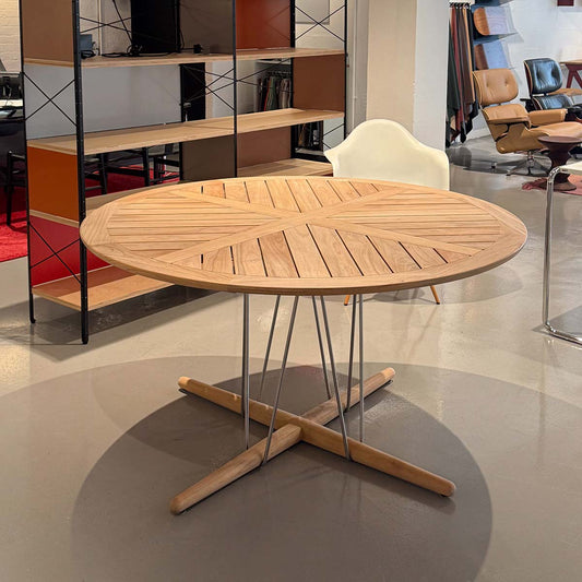Ex Display EO22 Outdoor Dining Table | Teak Top