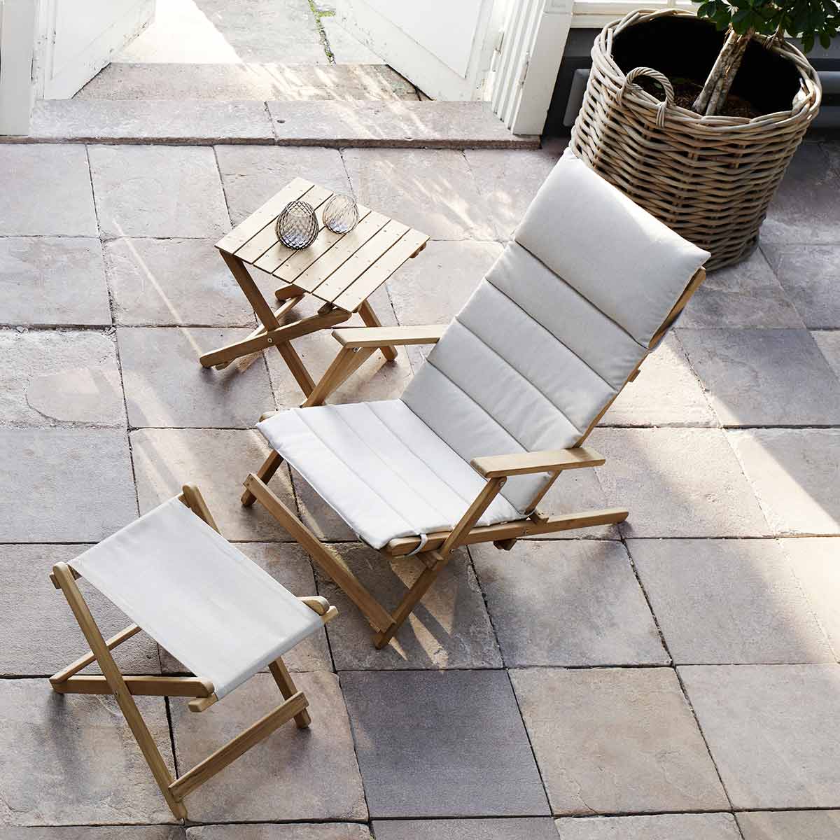 BM5568 Deck Chair | Teak Frame