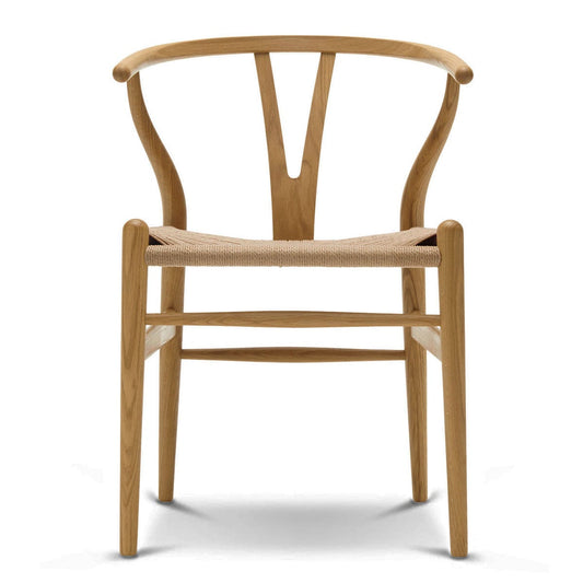 CH24 Wishbone Chair | Oak Frame Clear Lacquer