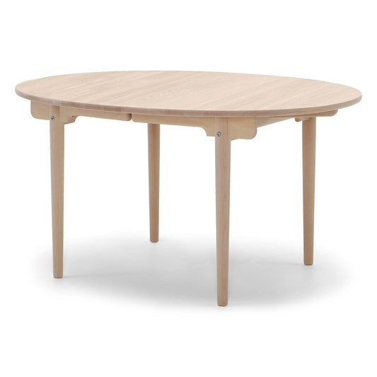 CH337 Extendable Table | Soaped Oak Top and Frame