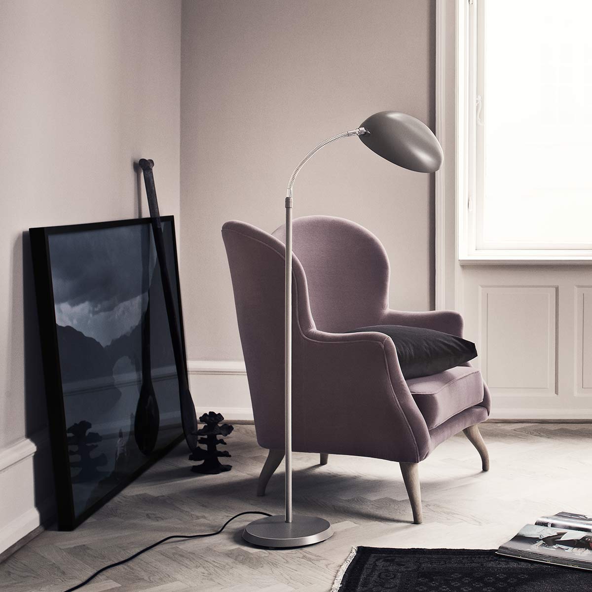 Cobra Floor Lamp | Anthracite