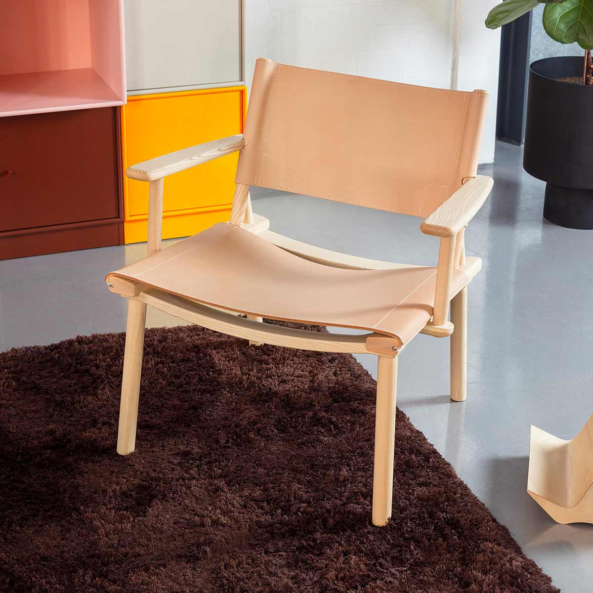 December Lounge Chair | Nude Leather