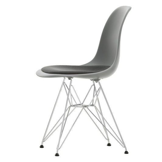 DSR Eames Chair with Seat Pad | Dark Grey Hopsak Seat Pad