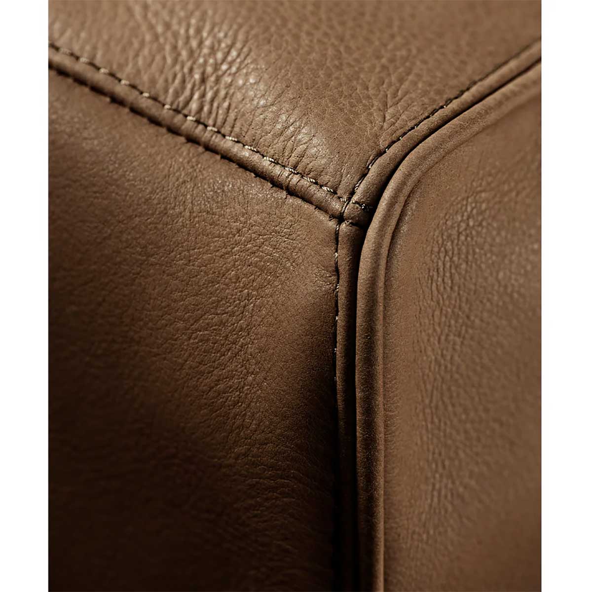 Echoo Sofa 222cm | Biscotto 711 Seta Leather Upholstery