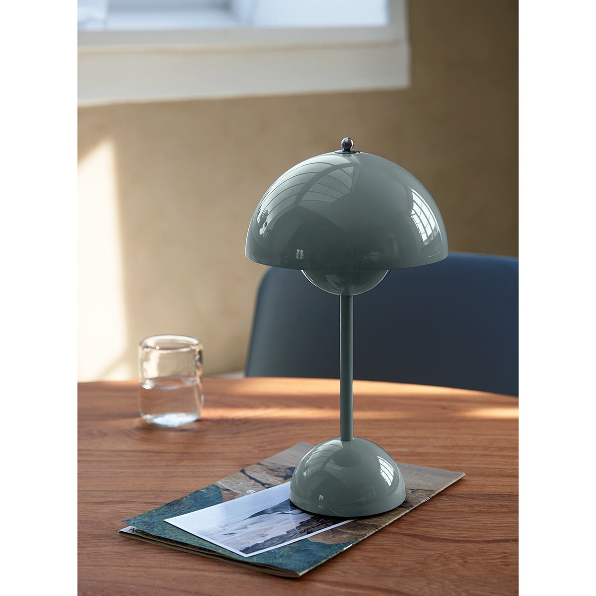 Flowerpot Portable Table Lamp | Stone Blue