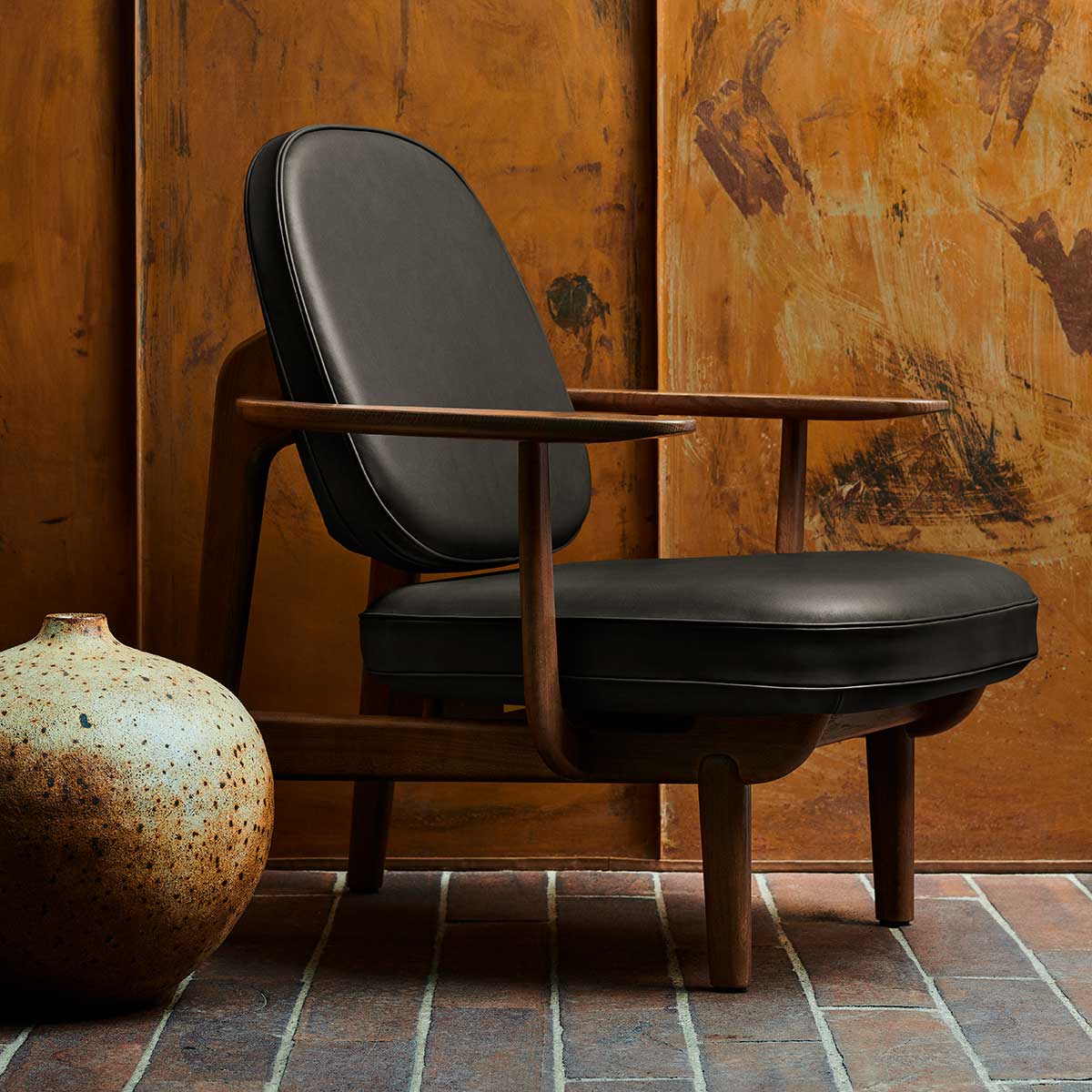 Fred Lounge Chair | Black Essential Leather Upholstery