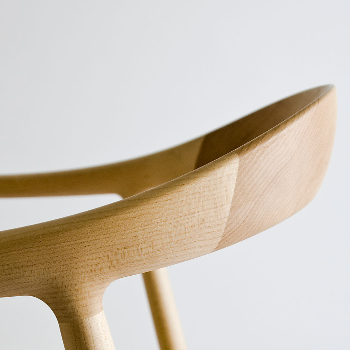 Hata Chair | Black Leather