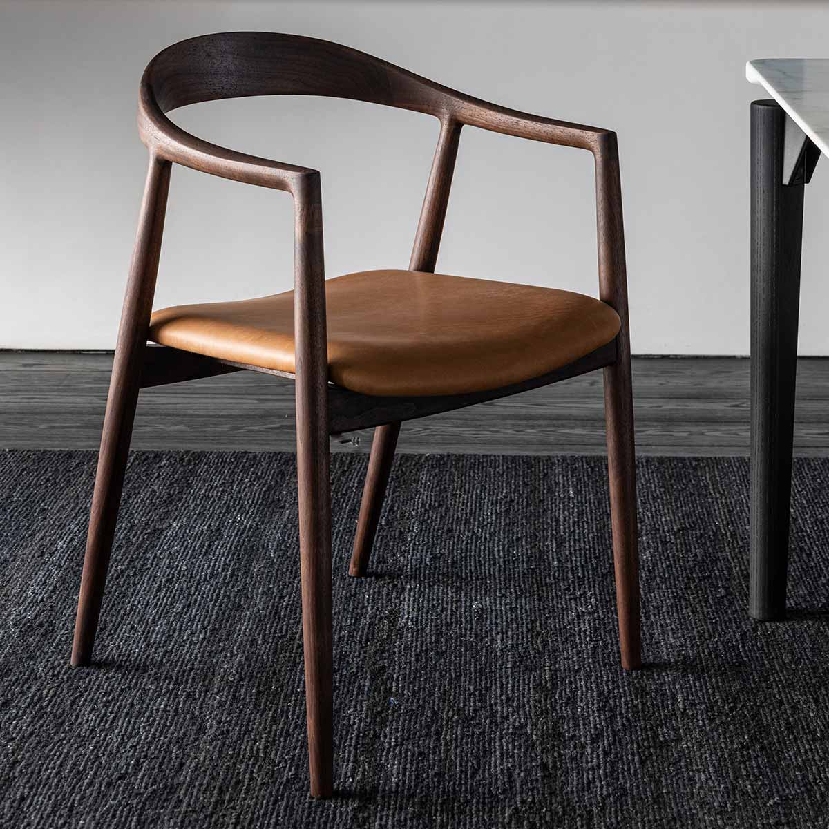 Hata Chair | Cognac Leather