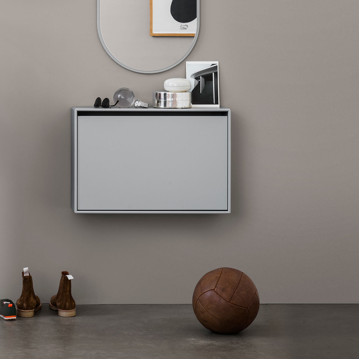 Hide Shoe Cabinet | Nordic Grey Lacquer