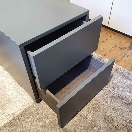 Modern Bedside Drawers | Matt Lacquer L06 London Grey
