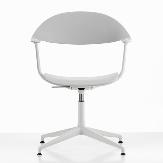 Mynt Chair Plastic | Greywith 4 Star Soft Light Base