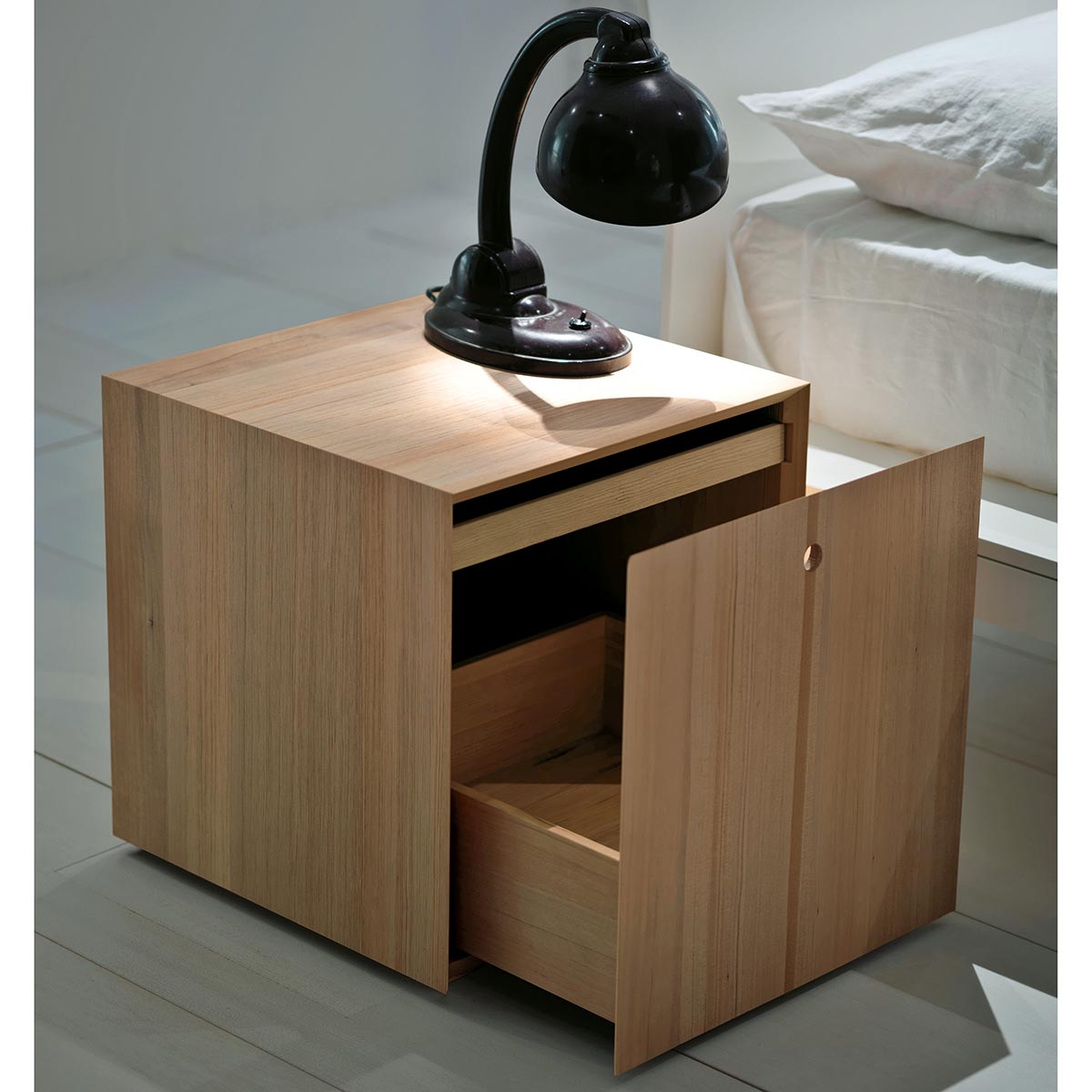 Offshore Night Table | Hemlock W30 Natural