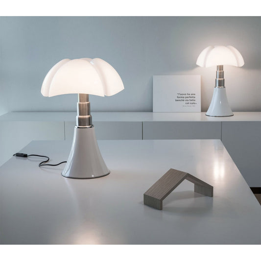 Pipistrello Med 620 Table Lamp | White