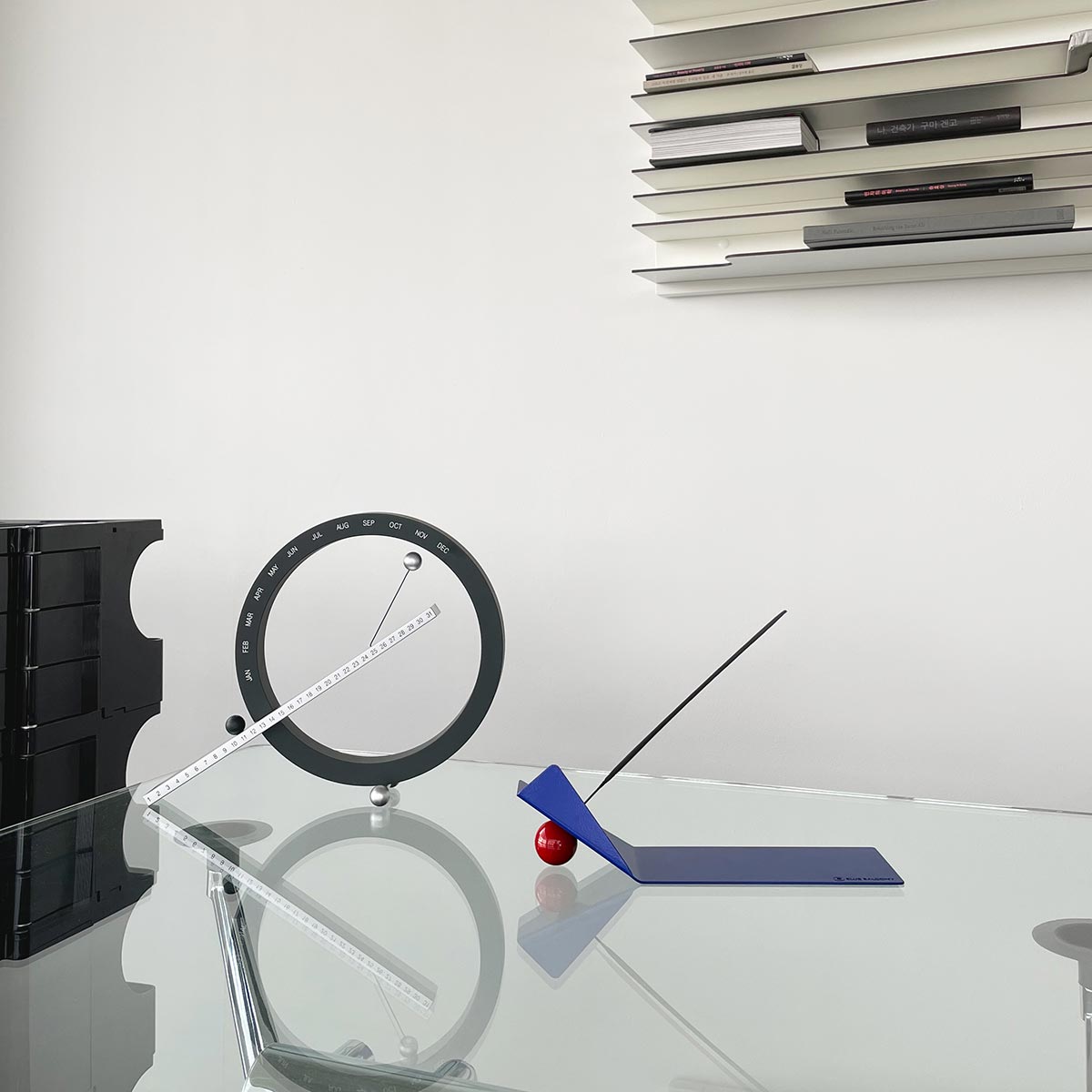 Shape of Flying Incense Holder | Blue with Red Ball