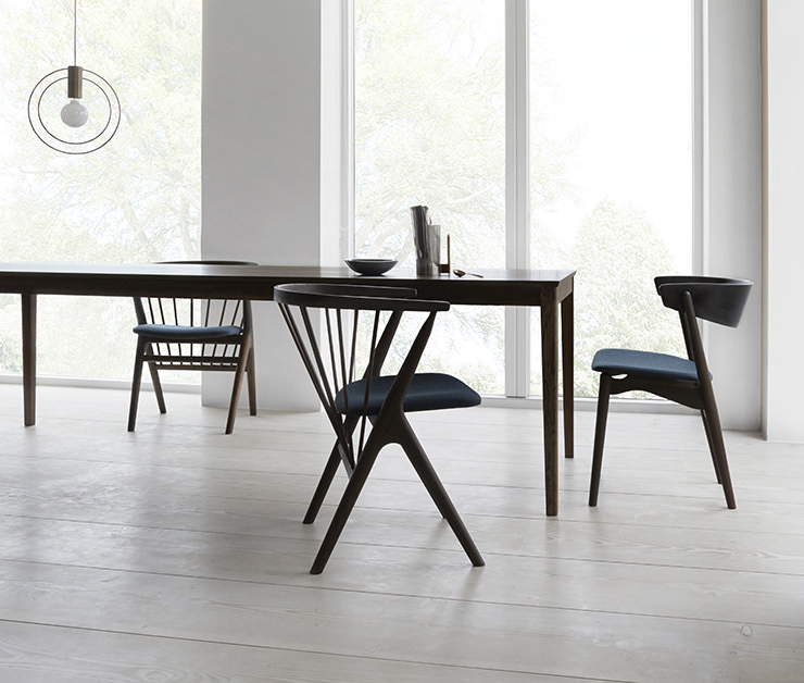 Sibast No 7 and Sibast No 8 dining chairs and Sibast No 2 dining table_Sibast Furniture_Aram Store