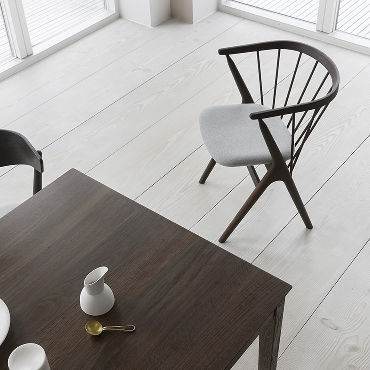 Sibast No 8 dining chair and Sibast No 2 dining table_Sibast Furniture_Aram Store