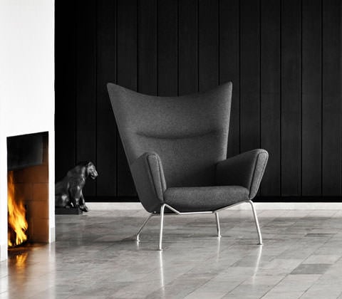 CH445 Wing Chair