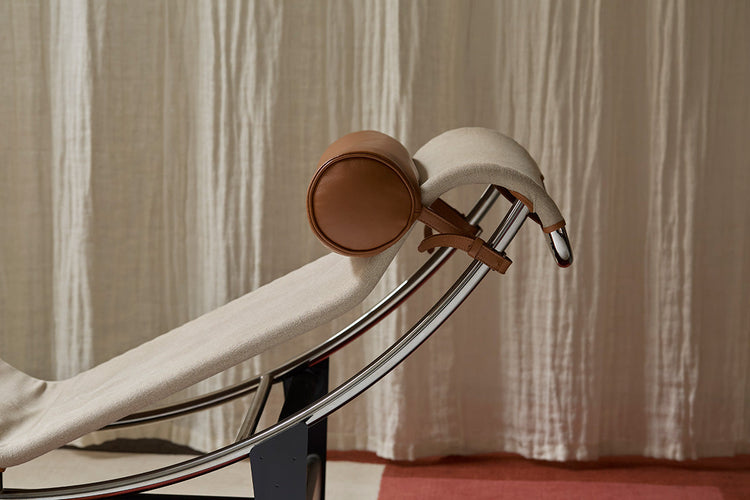 Designer Stand-alone Chaises & Daybeds from Aram