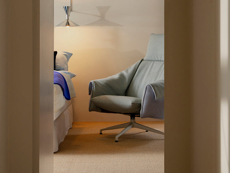 Vitra Bascule Lounge Chair - New Launches Autumn 2026