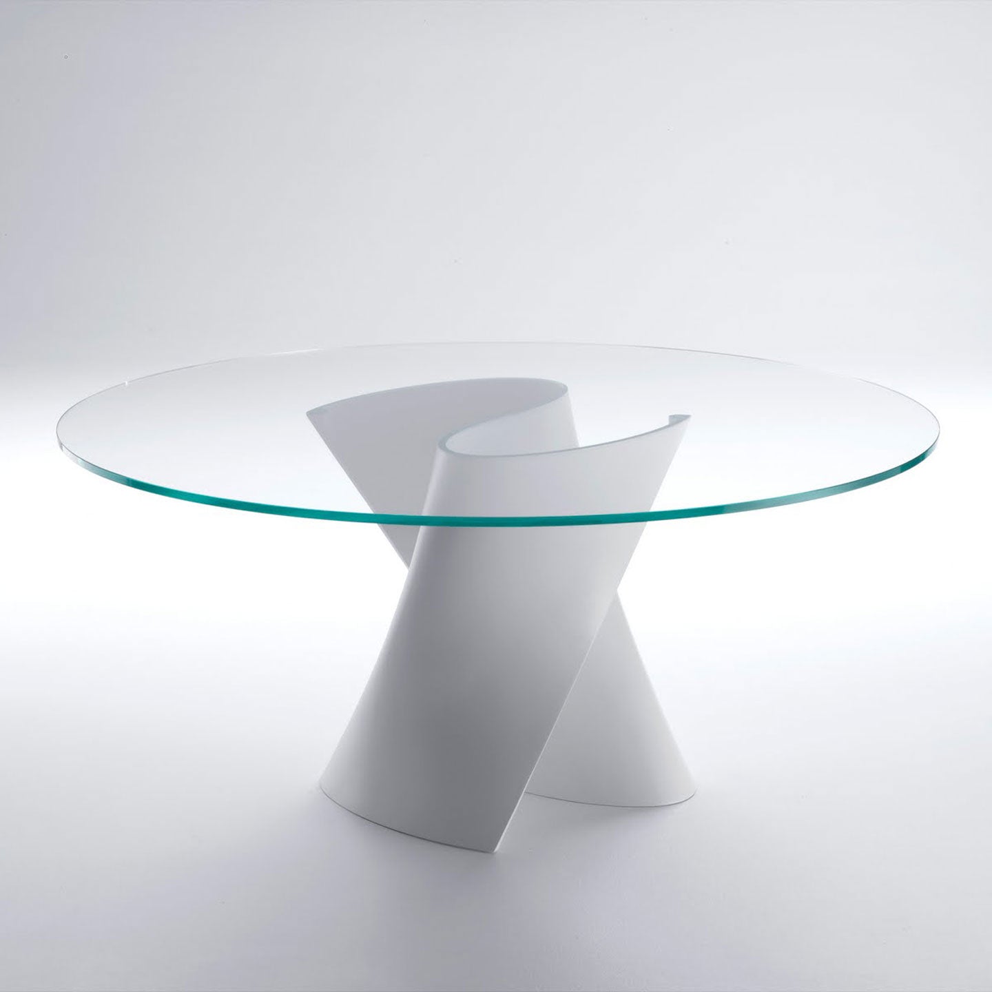 S Table | Extralight Tempered Glass Top