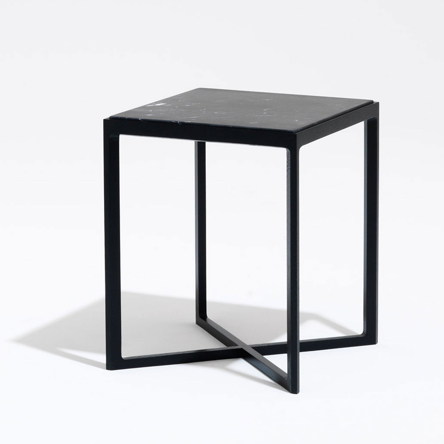 Krusin Side Table | Arabescato Marble White Grey Top
