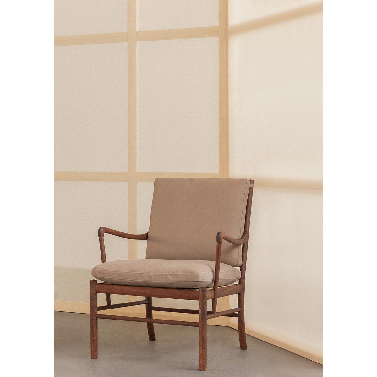 OW149 Colonial Chair | Jade Terra Leather