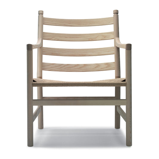 CH44 Lounge Chair | Soaped Oak Frame