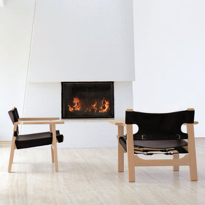 The Spanish Chair | Black Leather