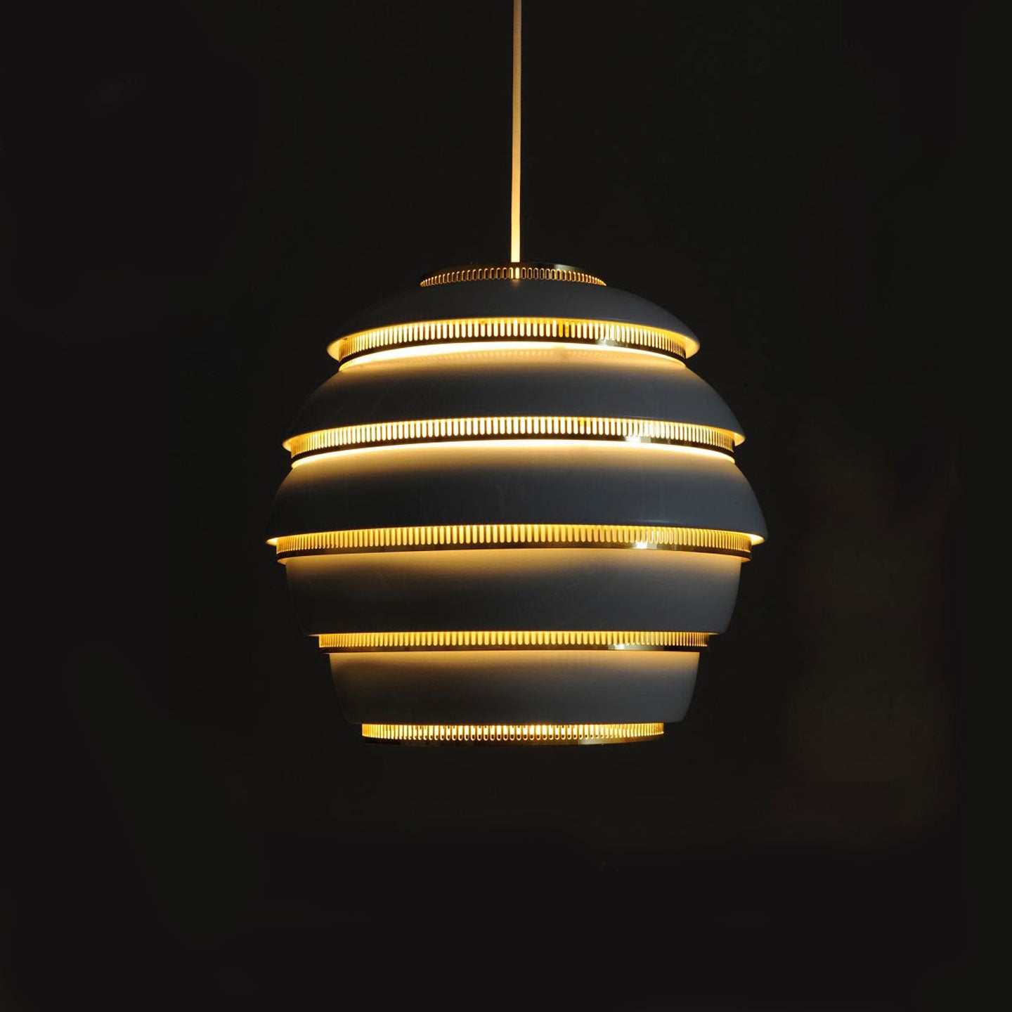 A331 Beehive Pendant Lamp