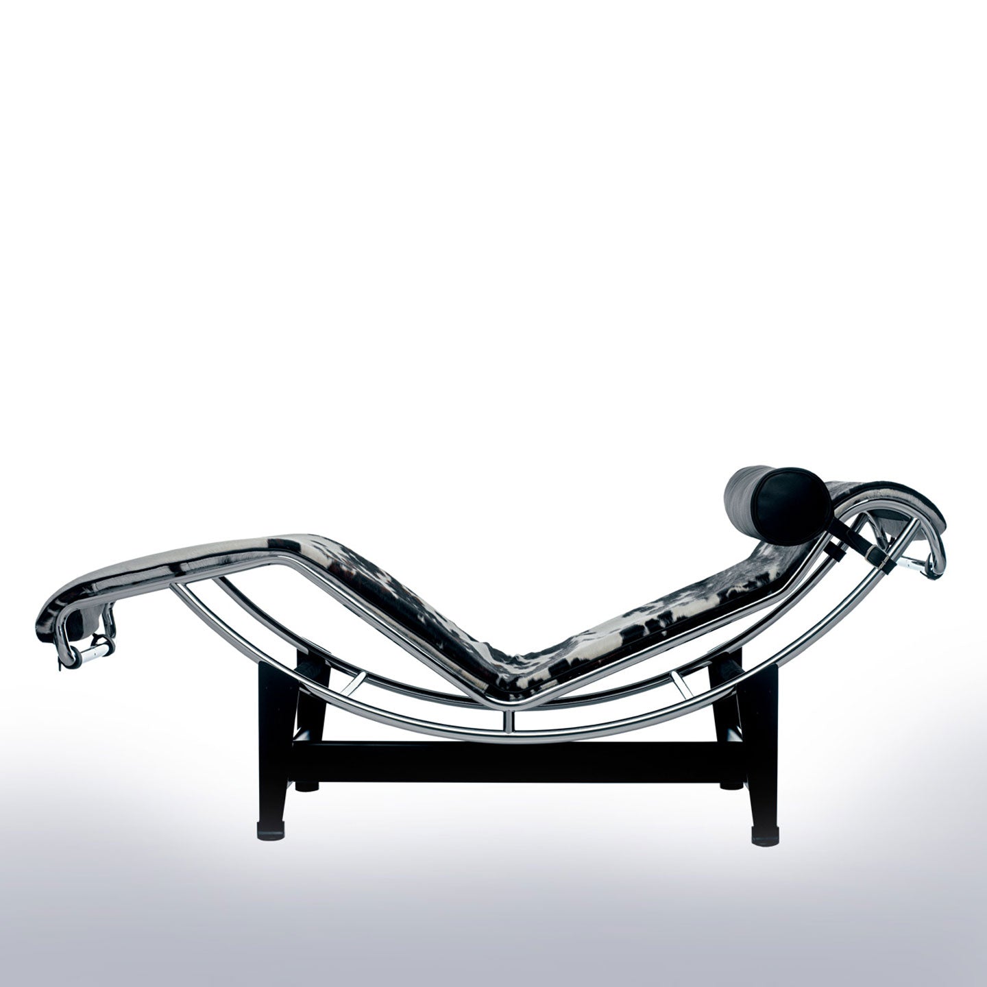 4 Chaise Longue | Black White Hairyskin and Black Headroll