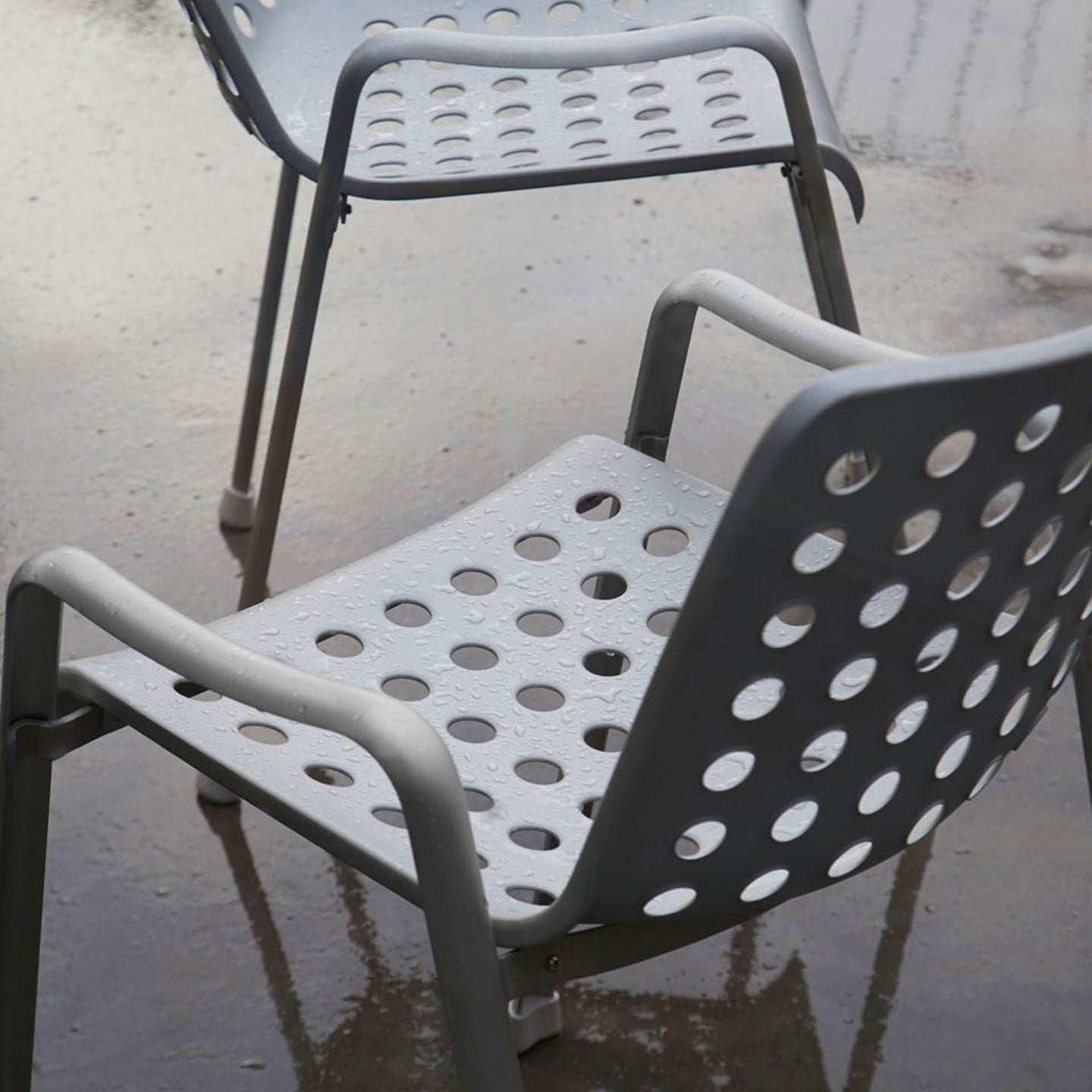 Landi Chair | Anodised Aluminium