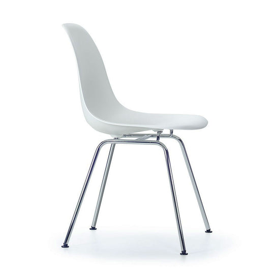 DSX Eames Plastic Side Chair | Polypropylene Seat Shell in Cotton White