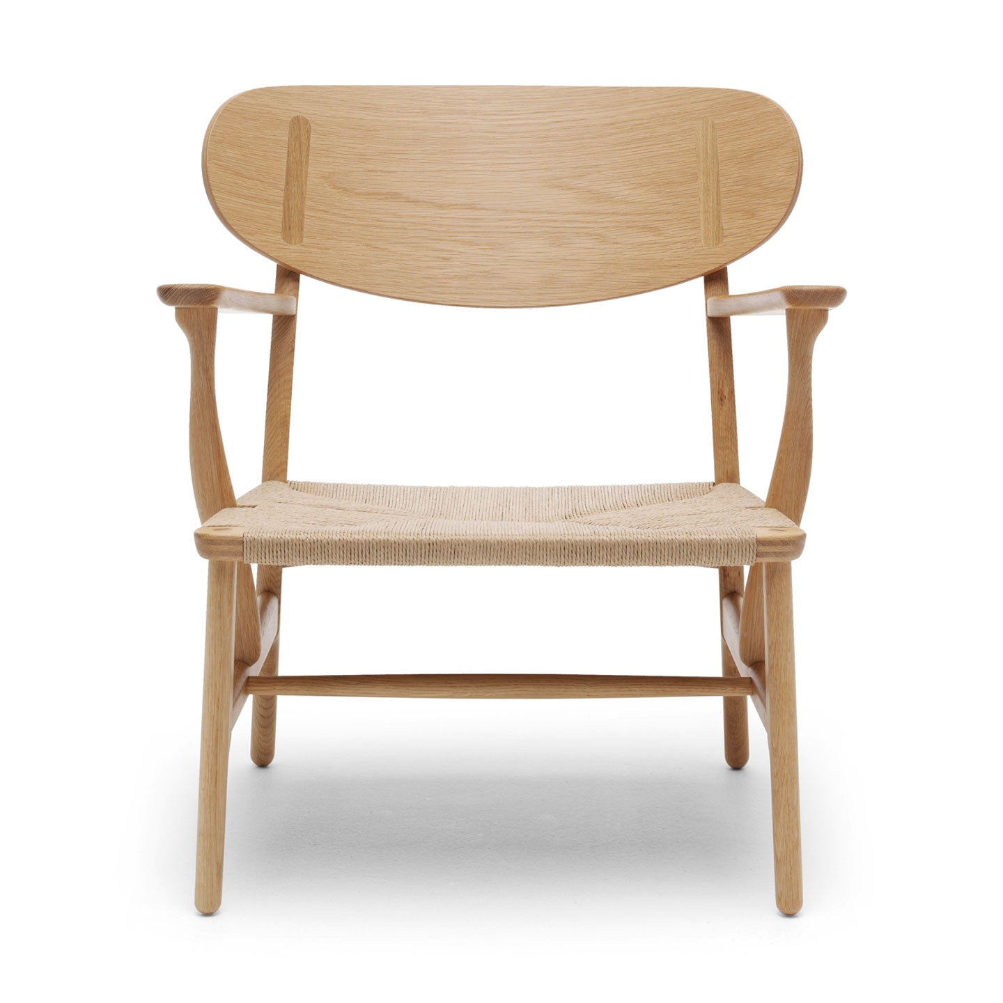 CH22 Lounge Chair | Natural Papercord Seat Oiled Oak Frame
