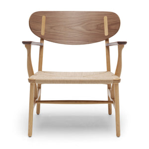 CH22 Lounge Chair | Natural Papercord Seat Oiled Walnut Frame