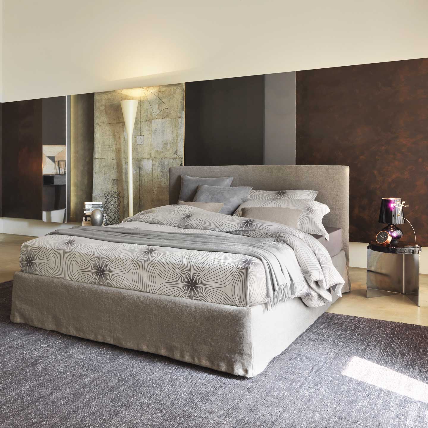 Notturno Shabby Chic Bed 180cm | Oatmeal Safari 716 Fabric