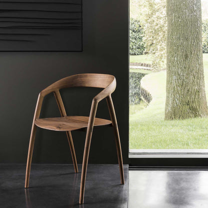 DC09 Dining Chair | Solid Walnut