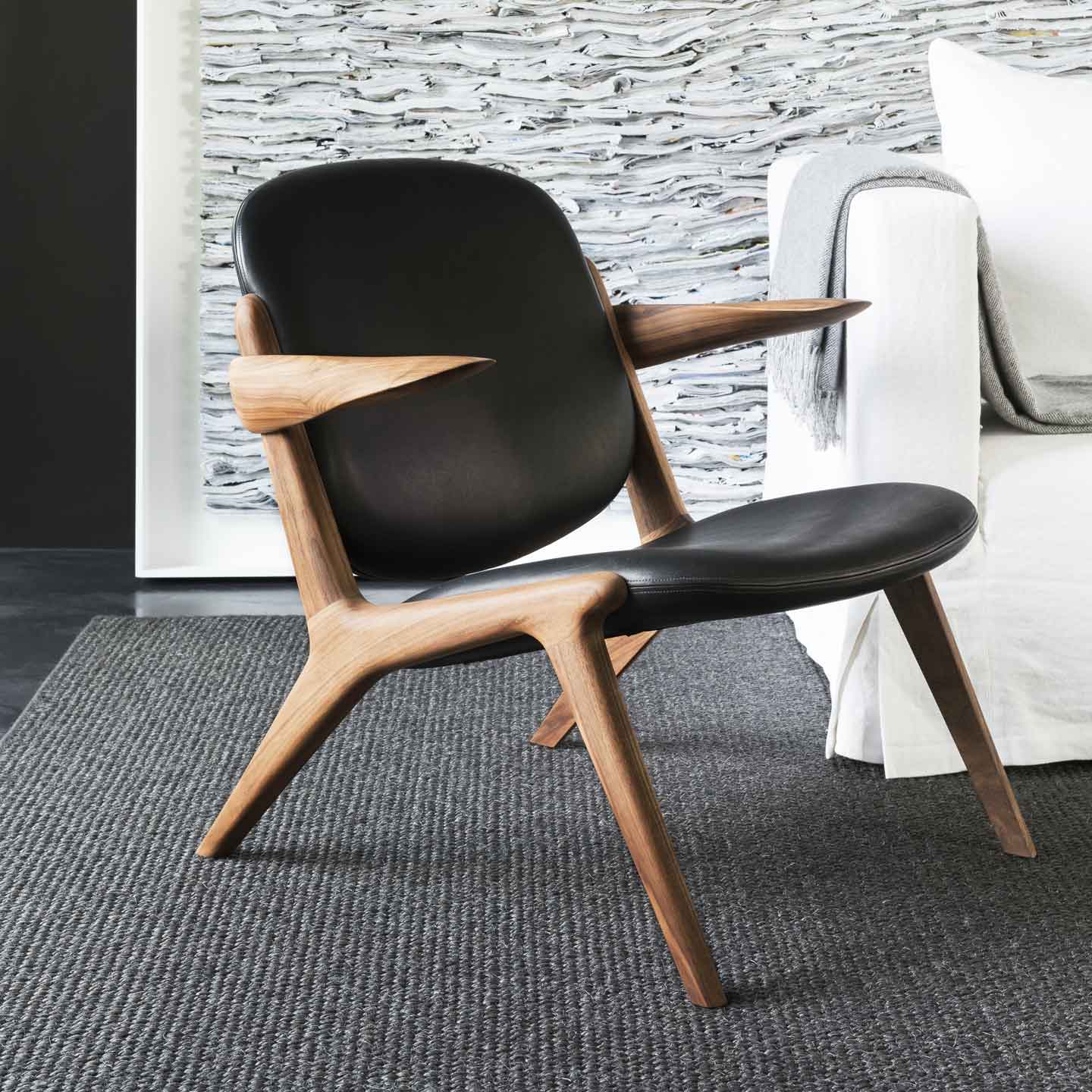 IS Lounge Chair | Black Leather